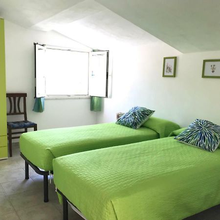 Casa Rosa Apartment Cala Gonone Ngoại thất bức ảnh