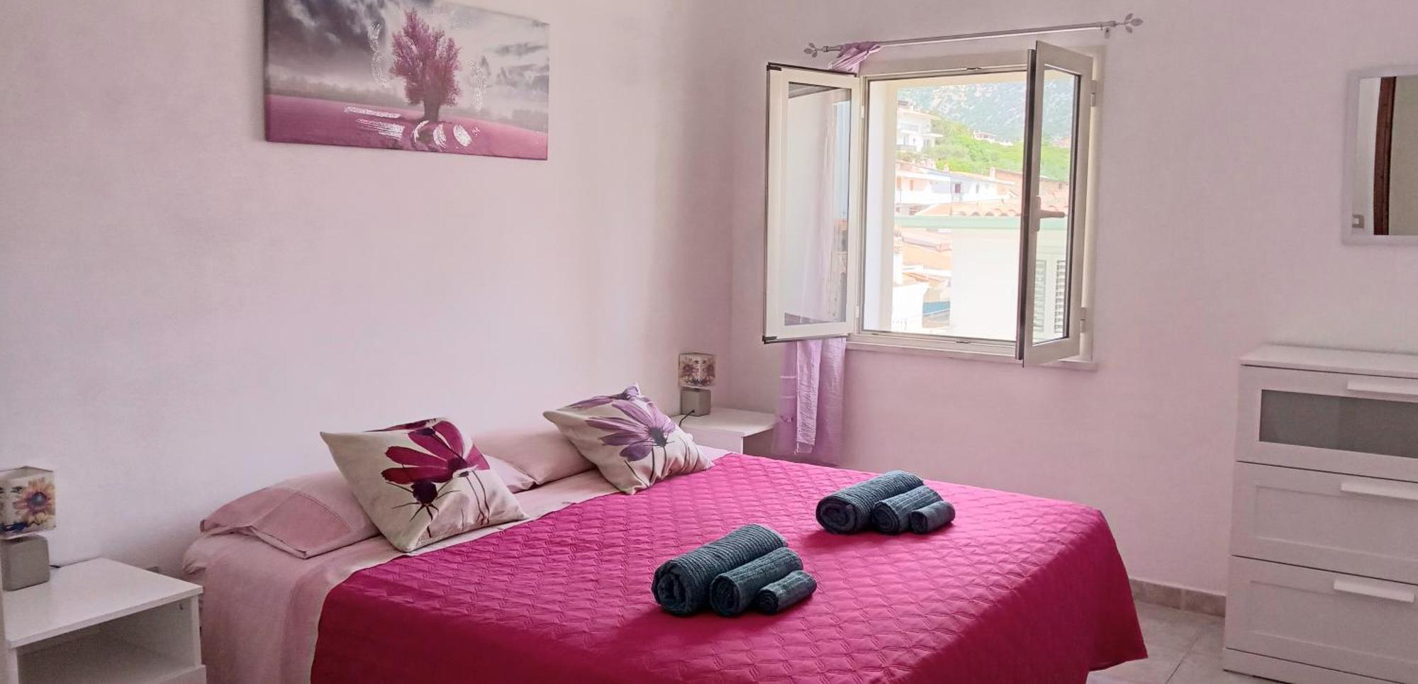 Casa Rosa Apartment Cala Gonone Ngoại thất bức ảnh