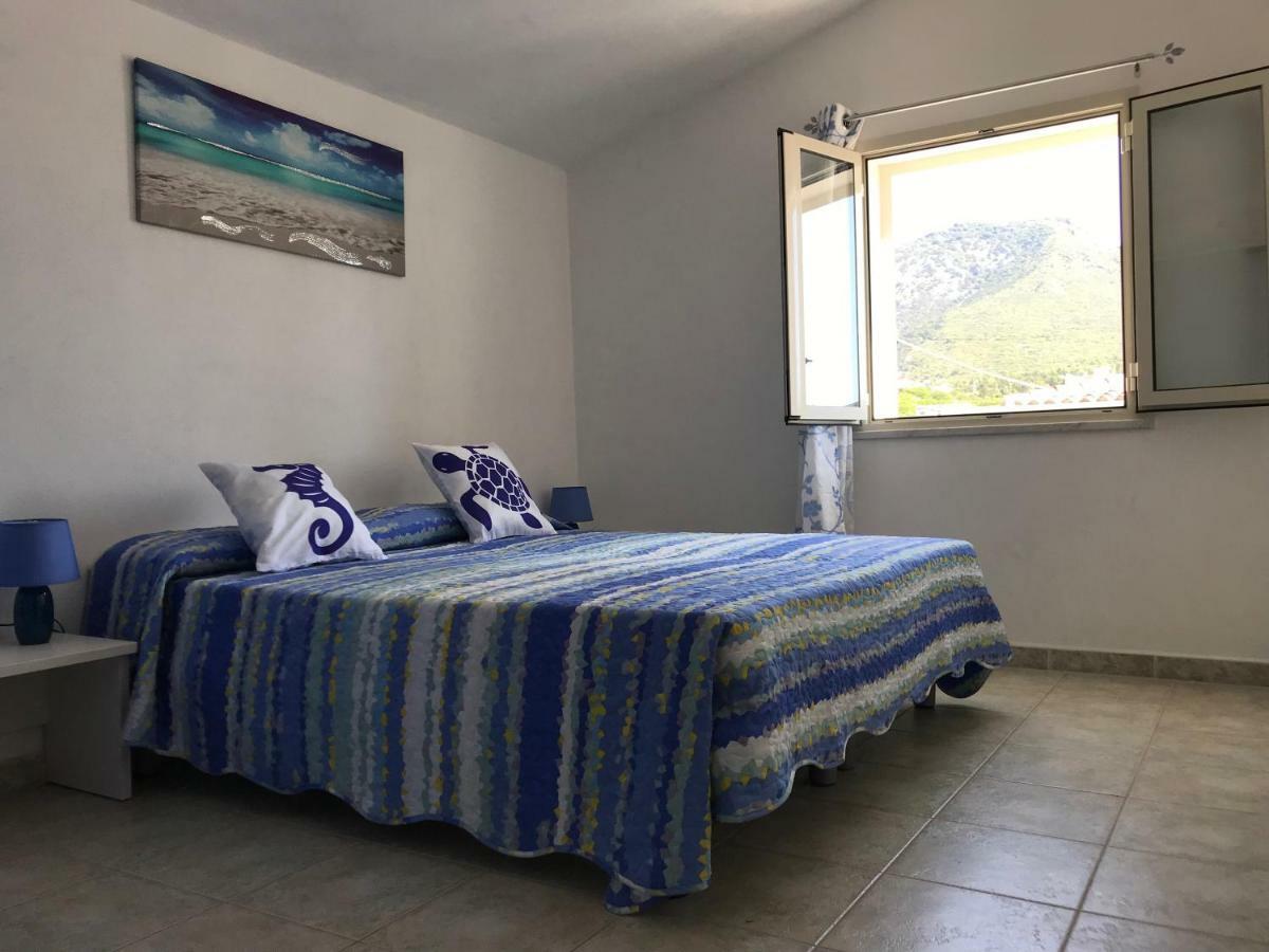 Casa Rosa Apartment Cala Gonone Ngoại thất bức ảnh