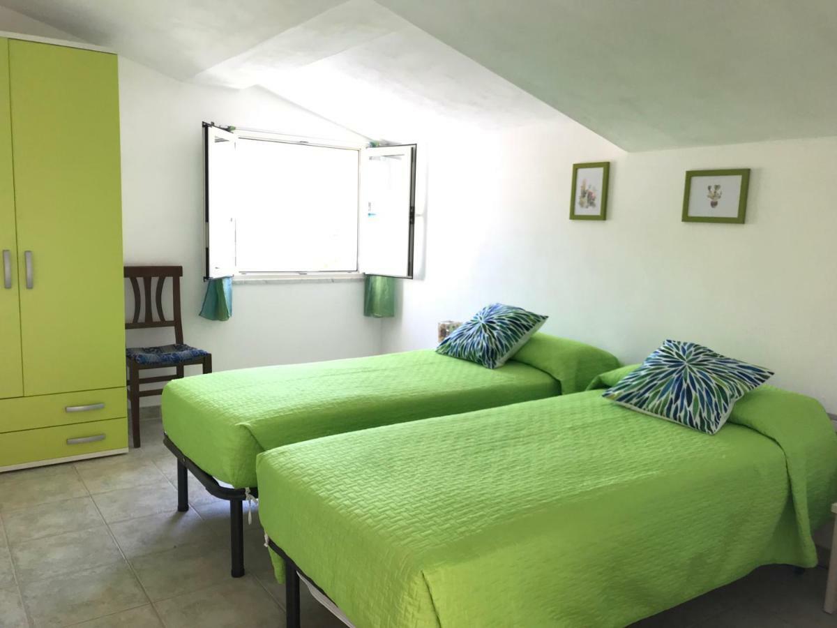 Casa Rosa Apartment Cala Gonone Ngoại thất bức ảnh